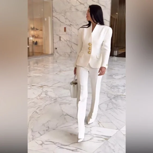 Premium Brands Unlisted! - Picture 2 of 2